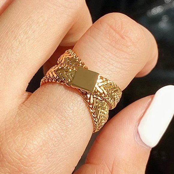 Jewelry - NEW 18K Gold Plated Flat Cross Chain Layer Ring